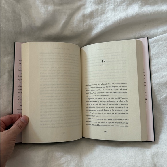 Britney Spears 'The Woman in Me' Hardcover Book - Black Cover - Picture 7 of 7